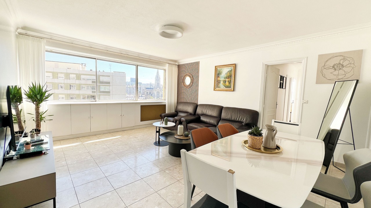 Photo of Livingroom in Quartier de la Folie-Mericourt