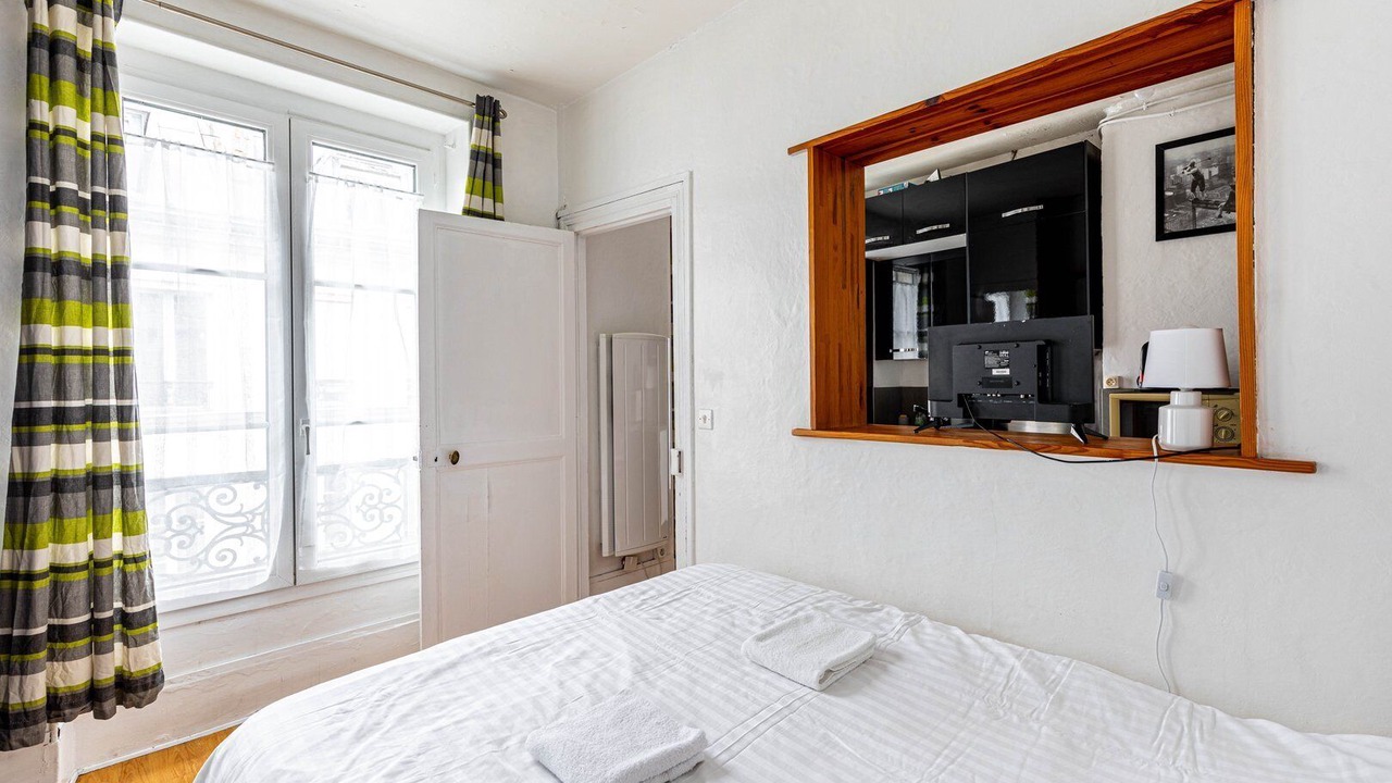 Photo of Bedroom in Quartier de la Folie-Mericourt