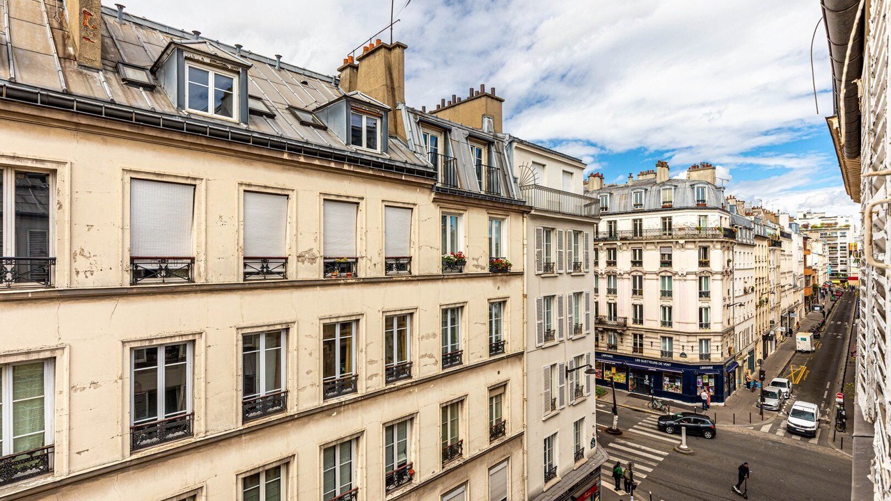 Photo of Patio Balcony in Quartier de la Folie-Mericourt