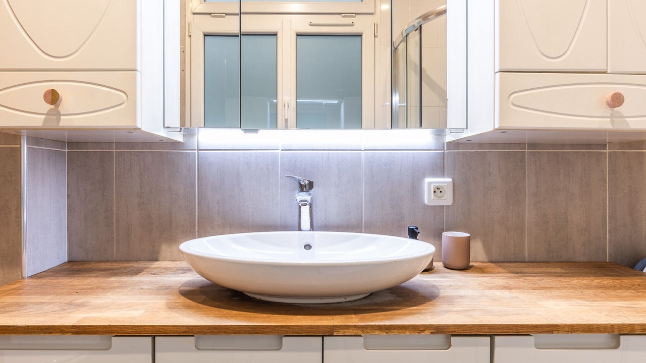 Photo of Bathroom in Necker