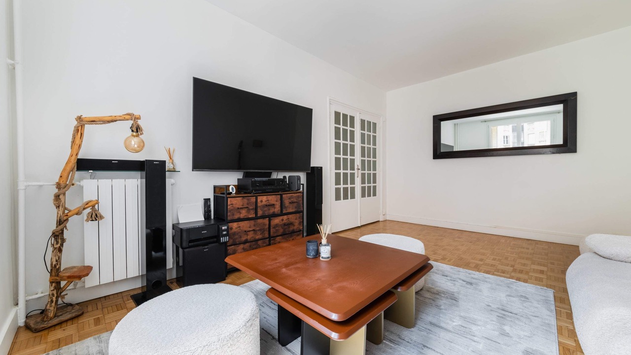 Photo of Livingroom in Chaillot