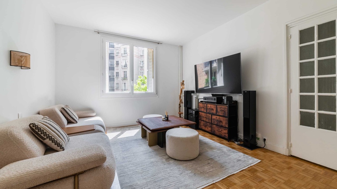Photo of Livingroom in Chaillot