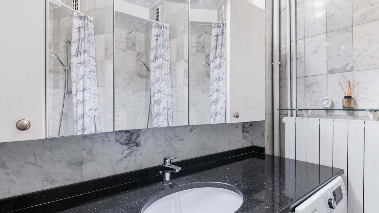 Photo of Bathroom in Chaillot