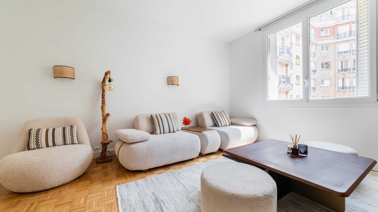 Photo of Livingroom in Chaillot