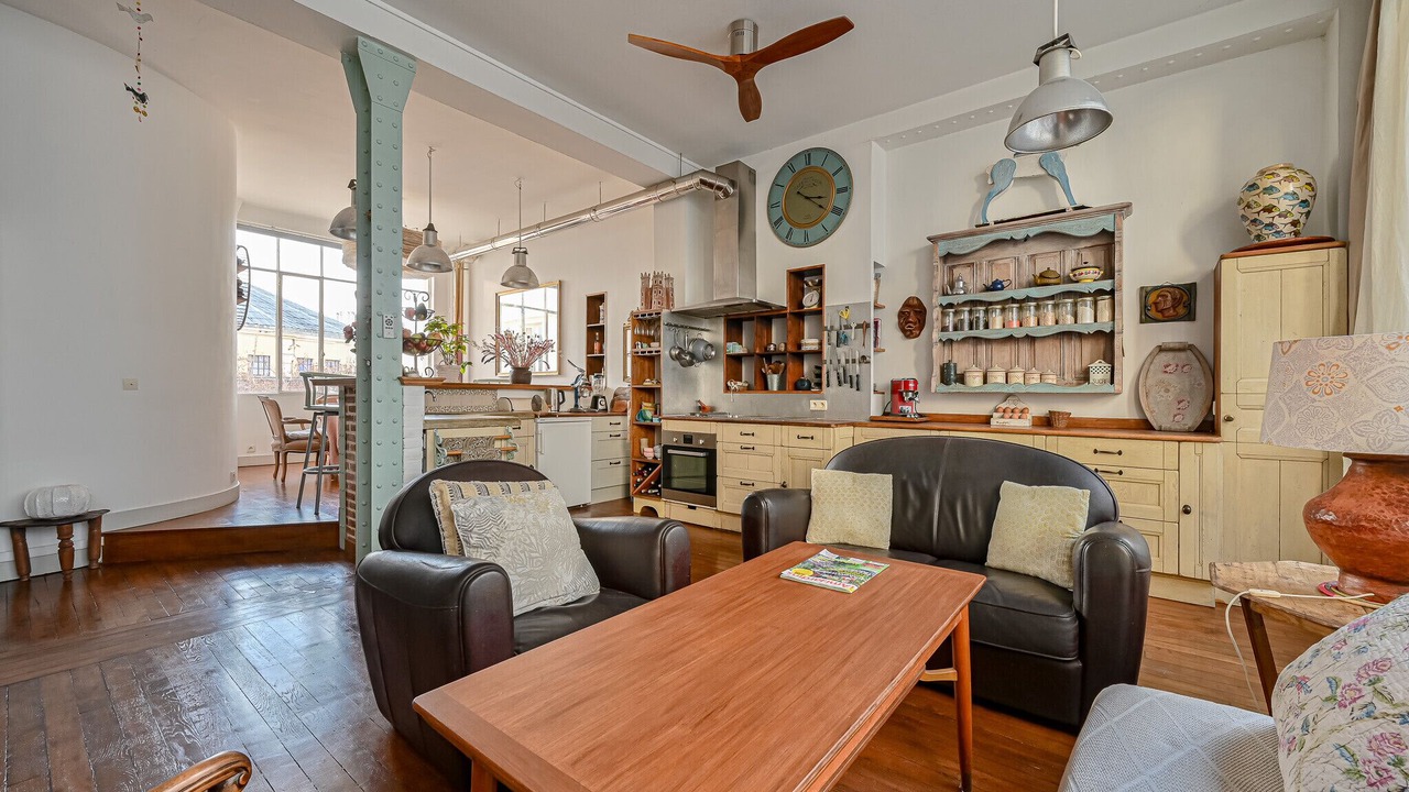 Photo of Livingroom in Quartier de la Folie-Mericourt