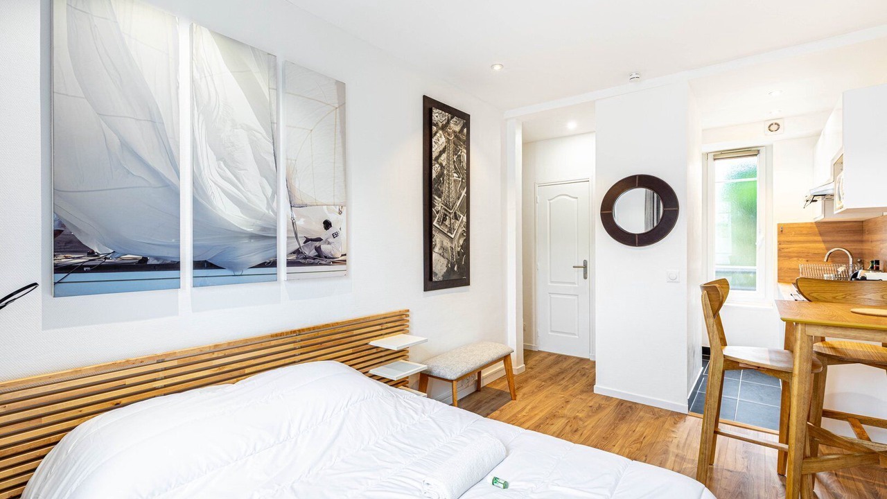 Photo of Bedroom in Joinville-le-Pont