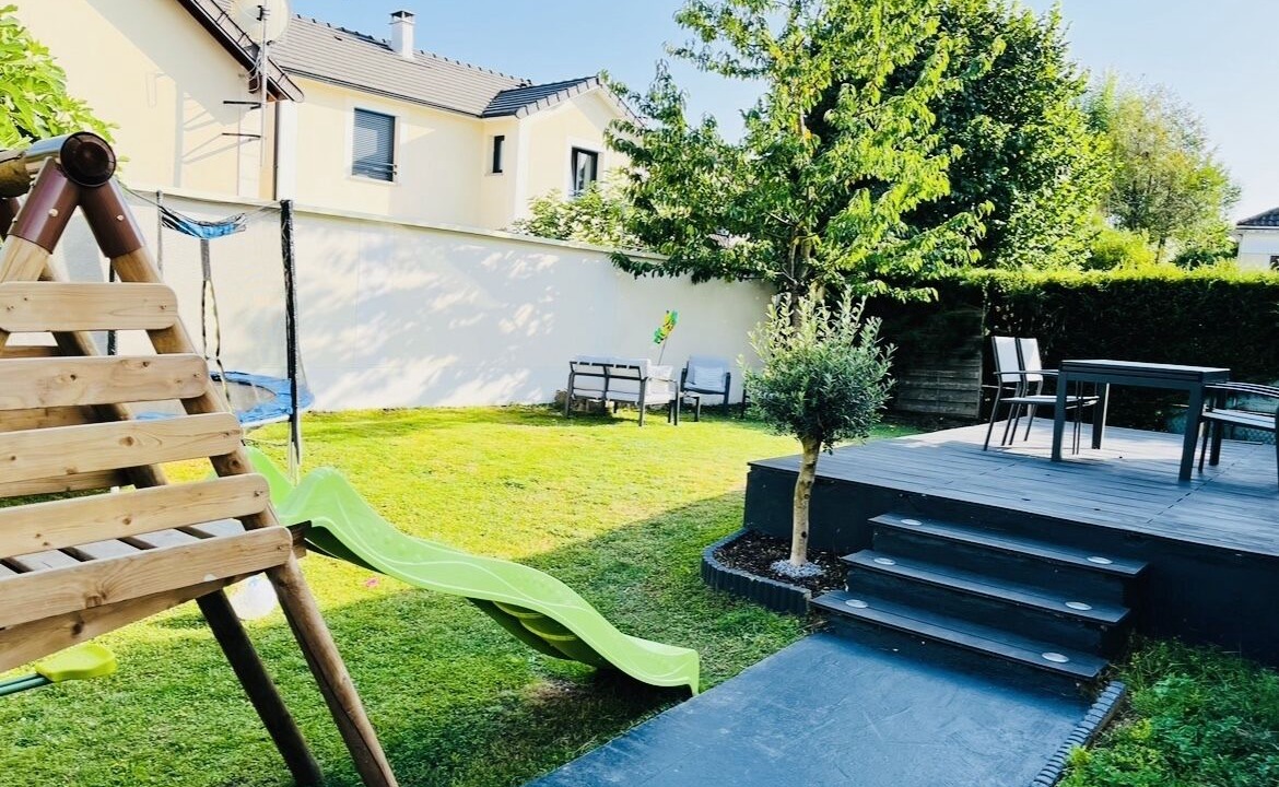 Photo of Outdoor in Tremblay-en-France