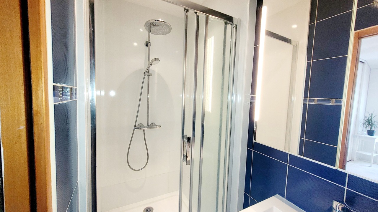 Photo of Bathroom in Asnieres-sur-Seine