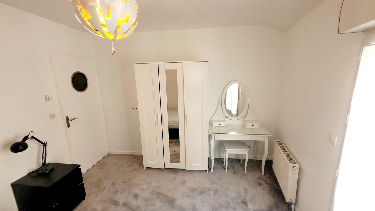 Photo of Bedroom in Asnieres-sur-Seine