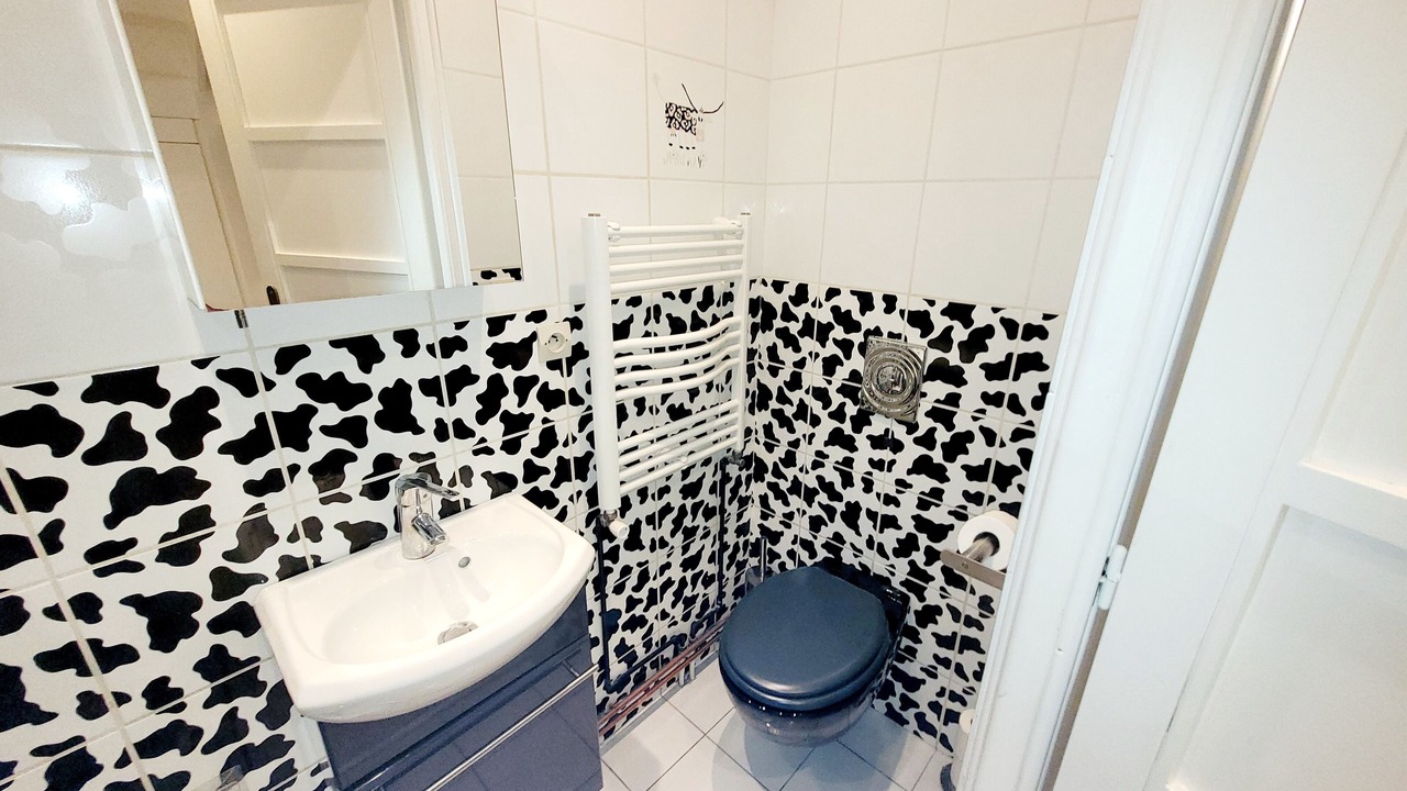 Photo of Bathroom in Asnieres-sur-Seine