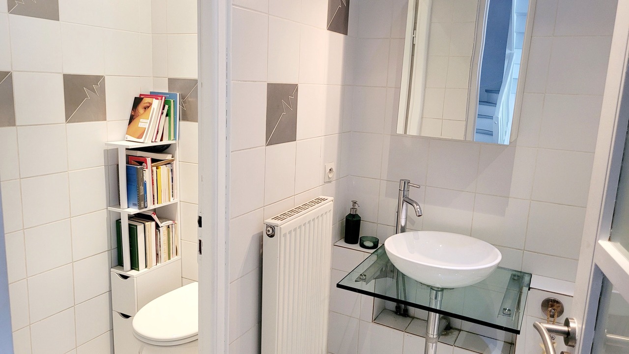 Photo of Bathroom in Asnieres-sur-Seine