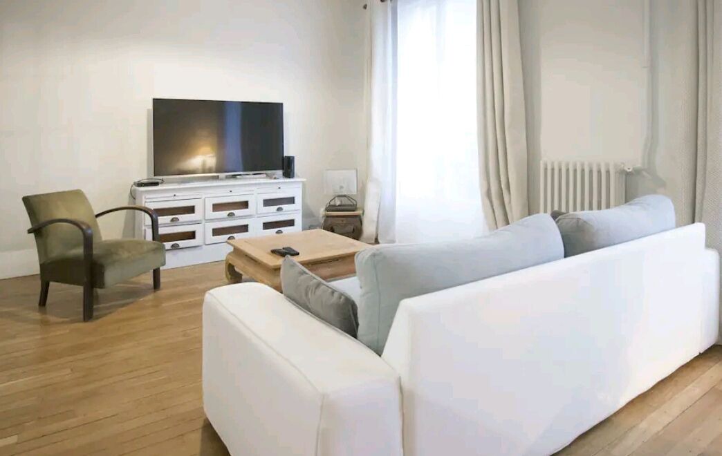 Photo of Livingroom in Adamville