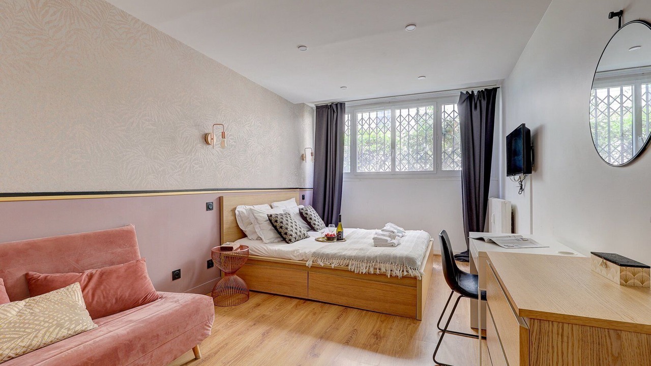 Photo of Bedroom in Quartier de la Folie-Mericourt