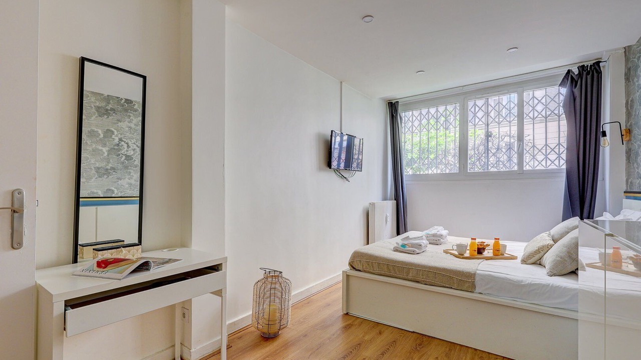 Photo of Bedroom in Quartier de la Folie-Mericourt