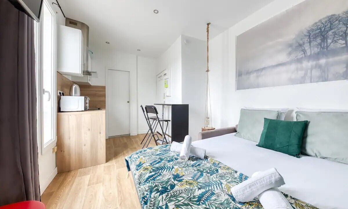Photo of Bedroom in Les Lilas