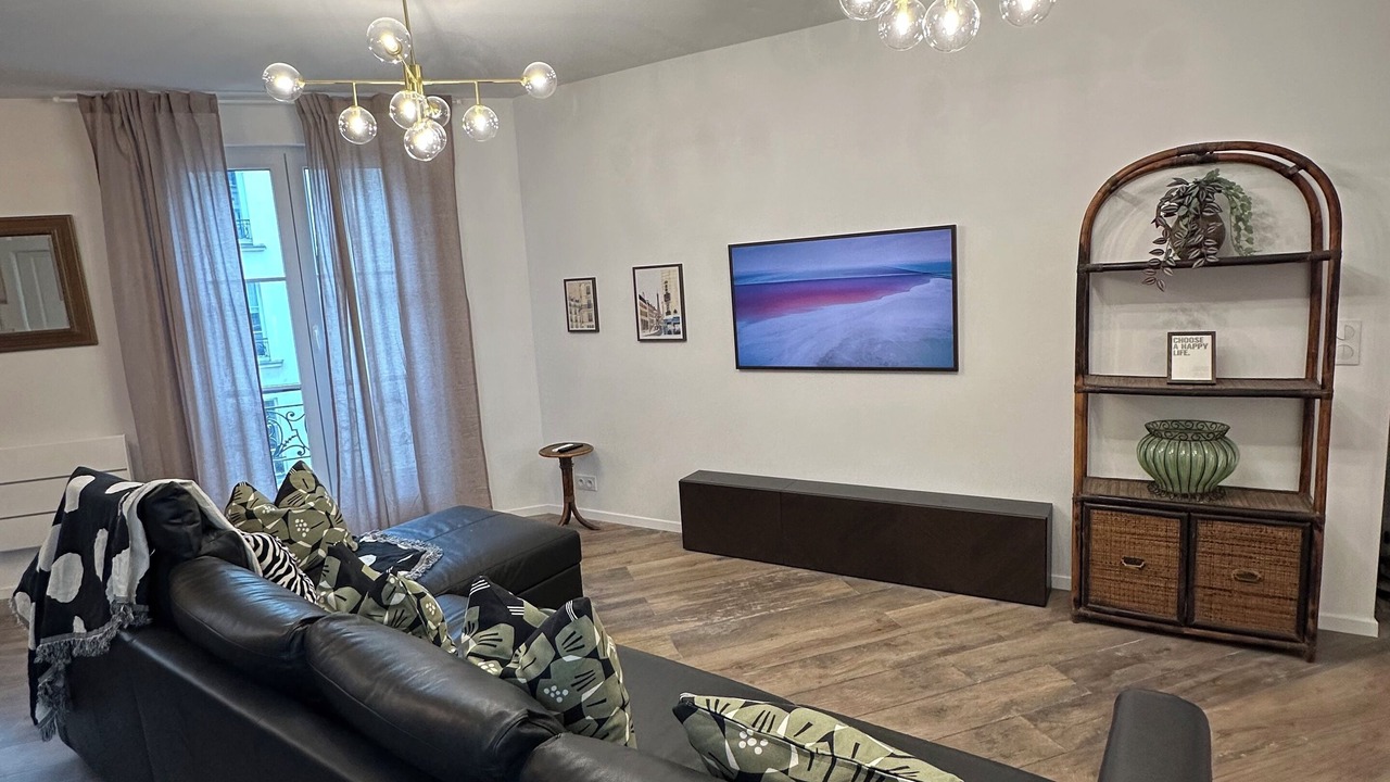 Photo of Livingroom in Quartier de la Folie-Mericourt