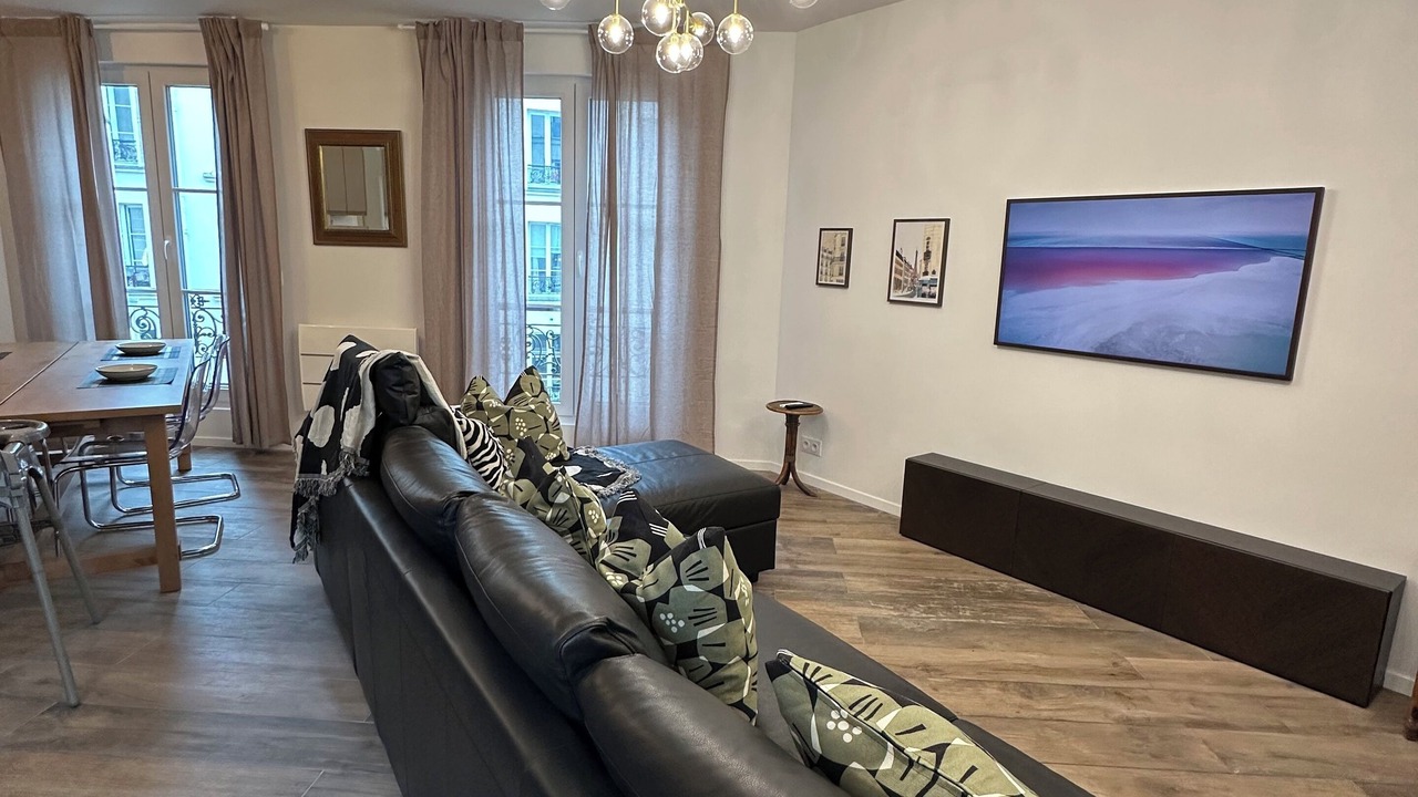 Photo of Livingroom in Quartier de la Folie-Mericourt