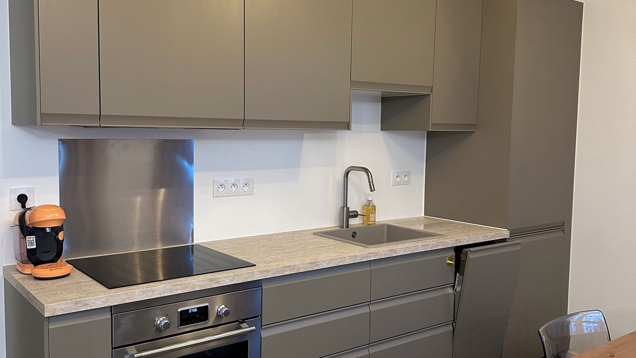 Photo of Kitchen in Quartier de la Folie-Mericourt
