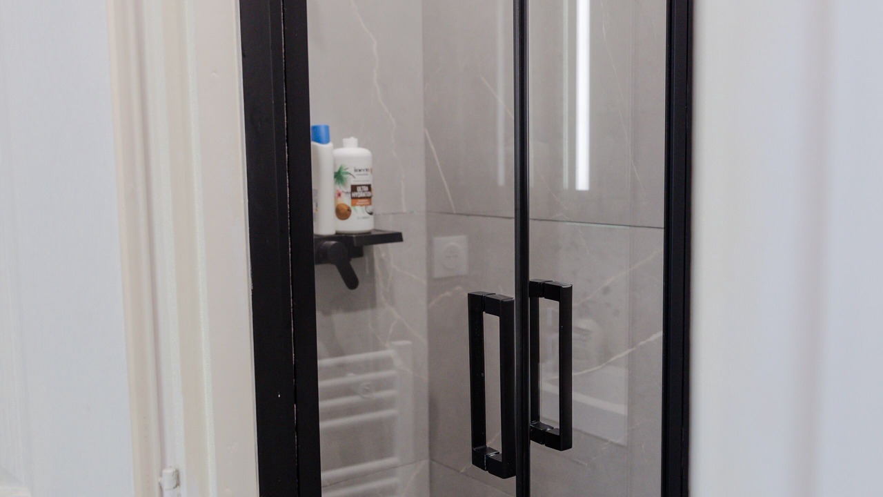 Photo of Bathroom in Vignerons