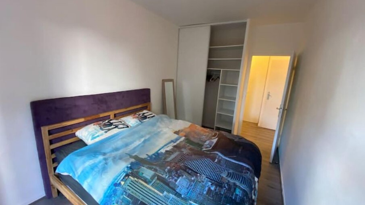 Photo of Bedroom in Saint-Denis