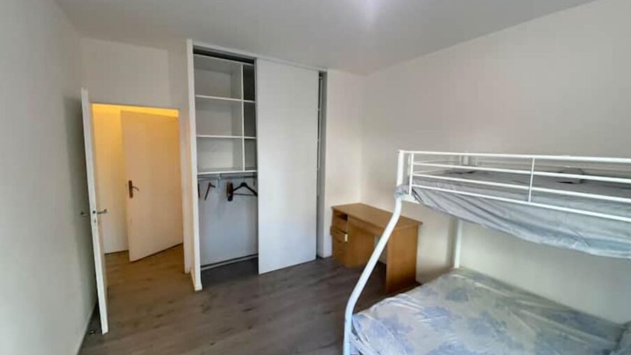 Photo of Bedroom in Saint-Denis