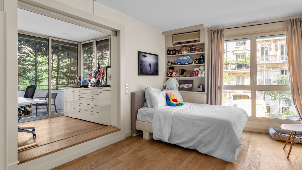 Photo of Bedroom in 16th Arrondissement