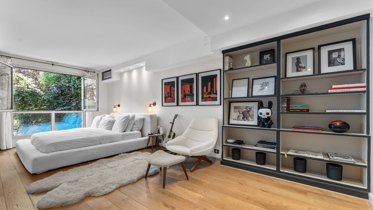 Photo of Bedroom in 16th Arrondissement