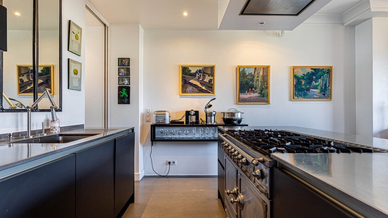 Photo of Kitchen in 16th Arrondissement