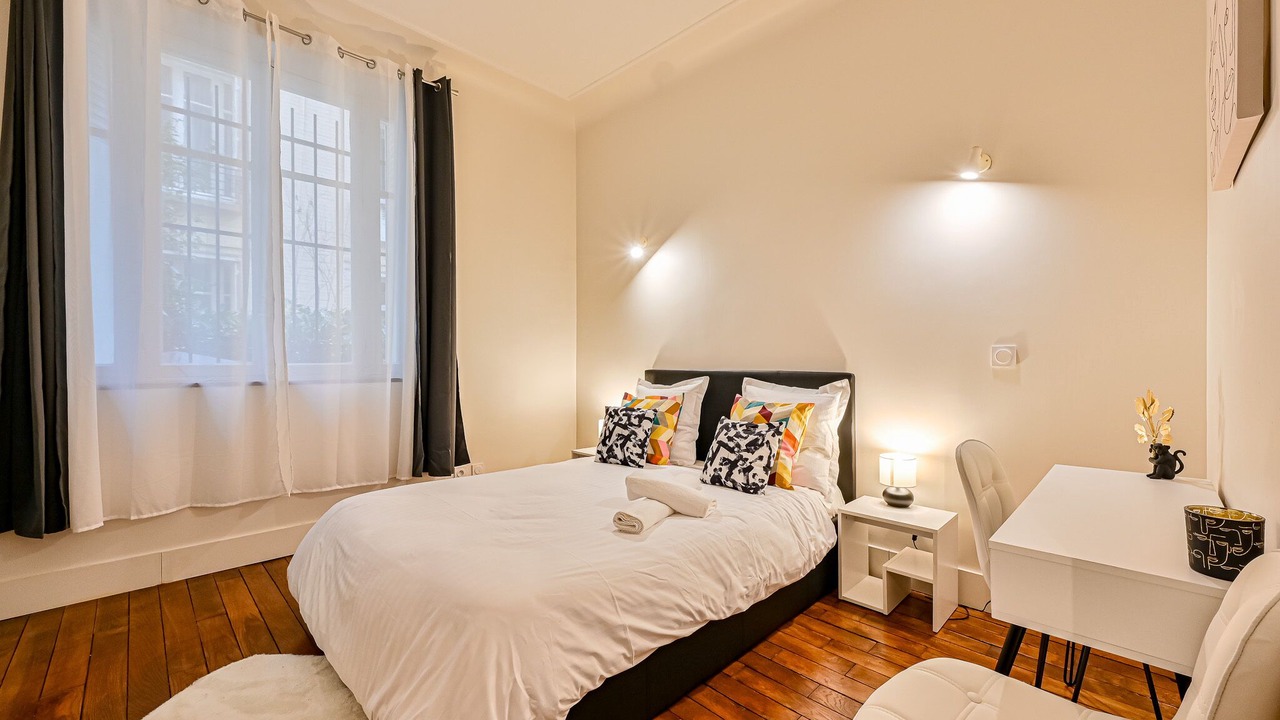 Photo of Bedroom in Auteuil