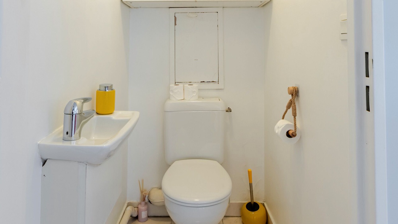 Photo of Bathroom in Saint-Lambert