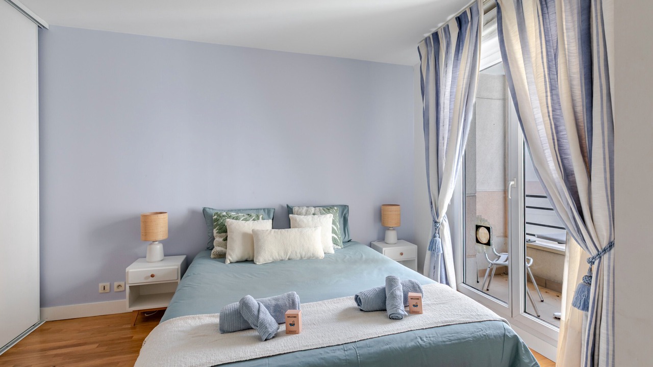 Photo of Bedroom in Saint-Lambert