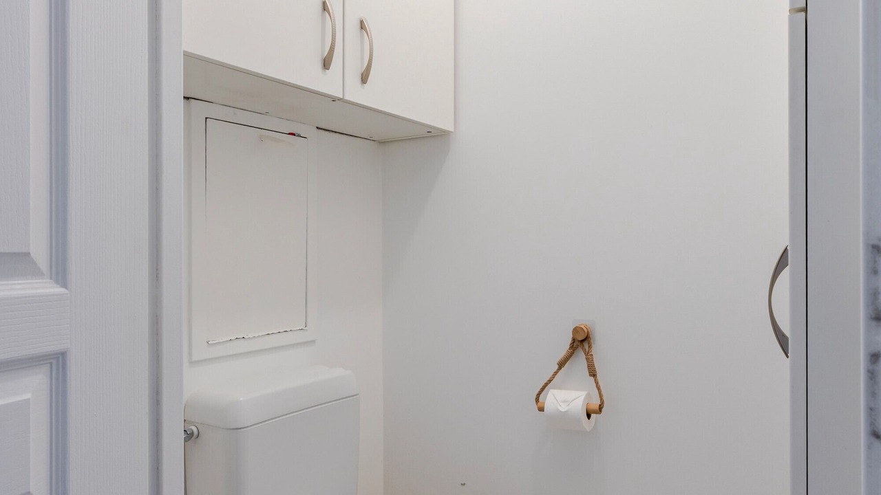 Photo of Bathroom in Saint-Lambert