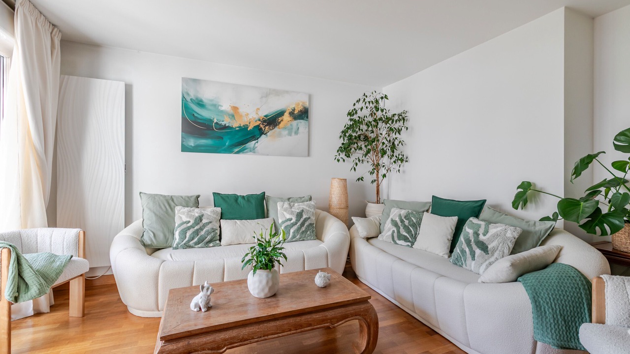 Photo of Livingroom in Saint-Lambert