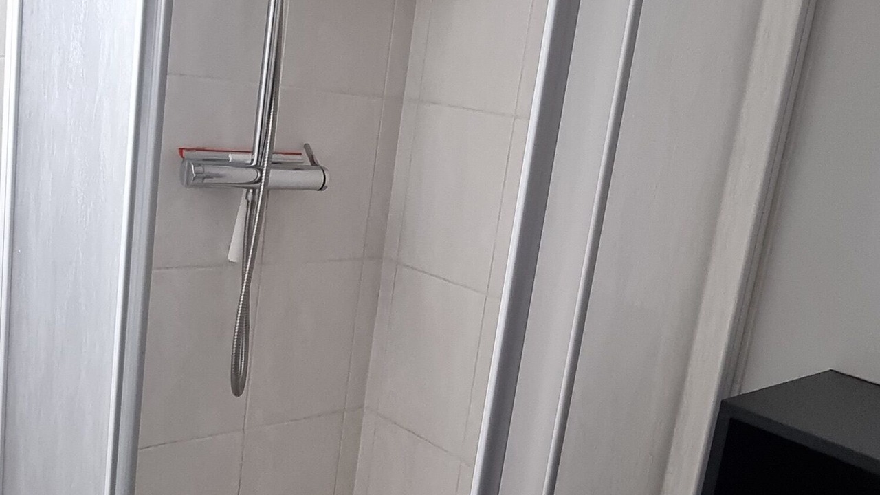Photo of Bathroom in Esbly