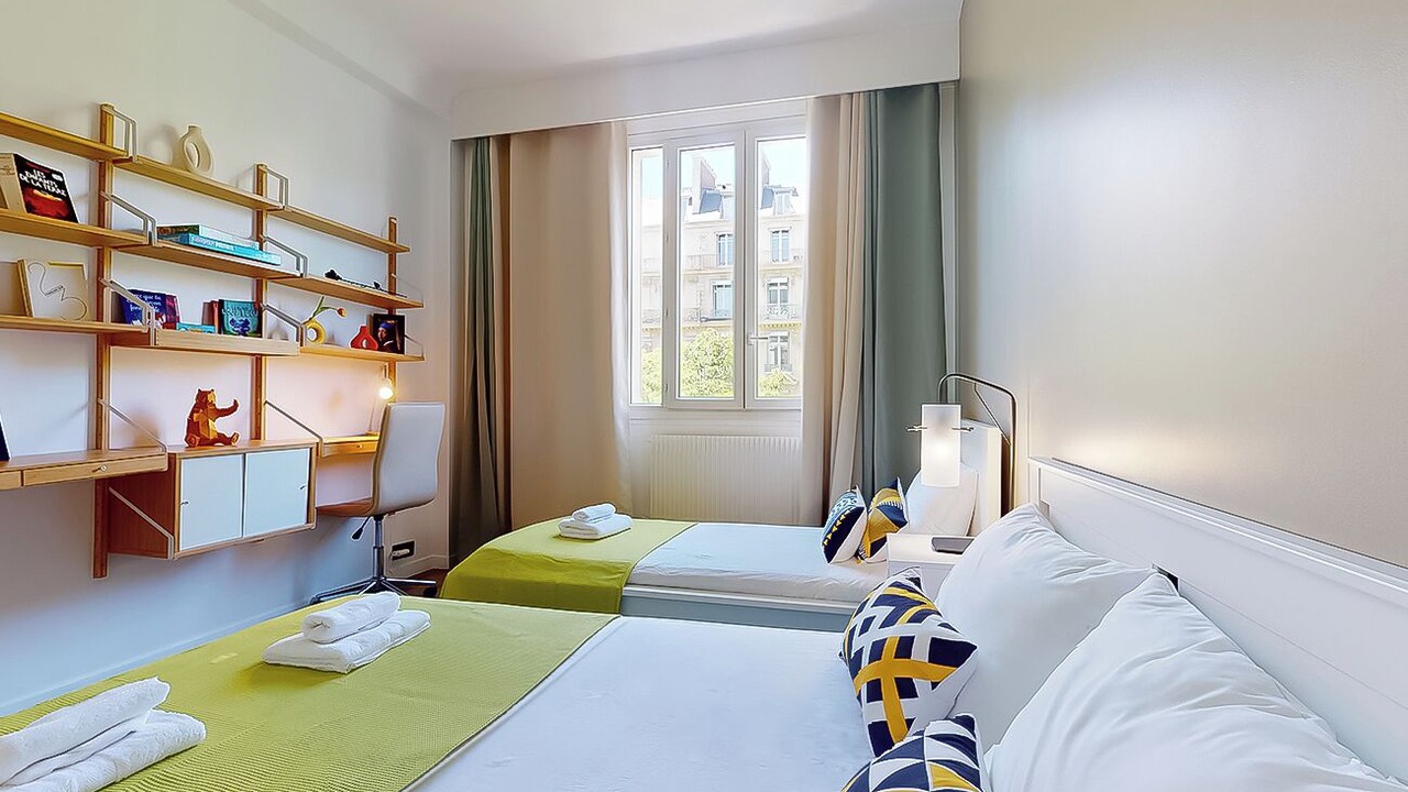 Photo of Bedroom in Chaillot