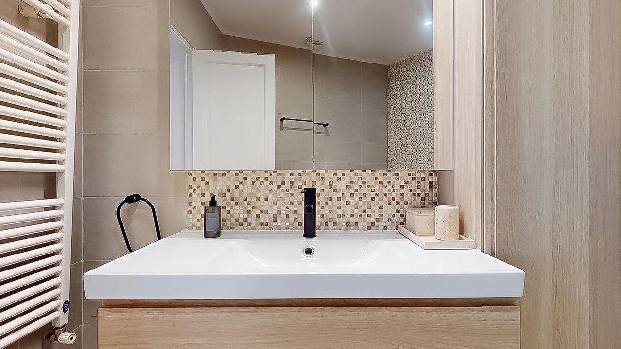 Photo of Bathroom in Chaillot