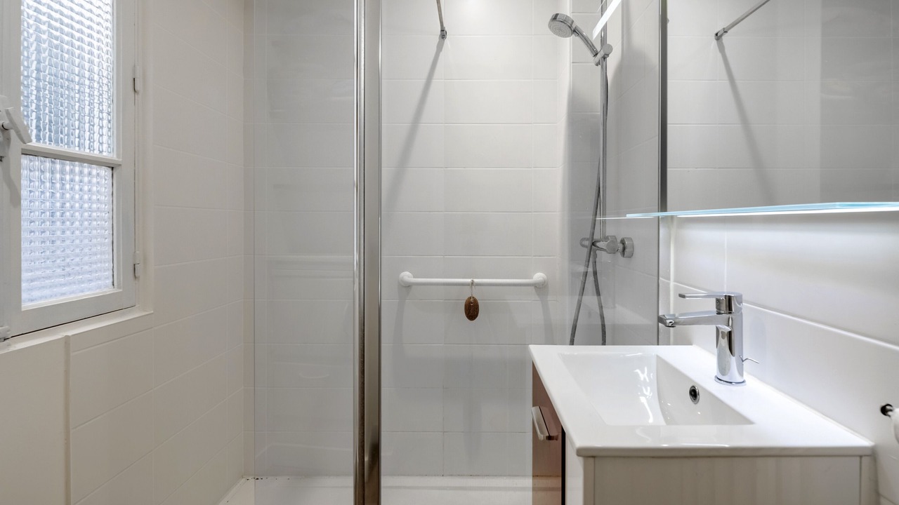 Photo of Bathroom in Chaillot