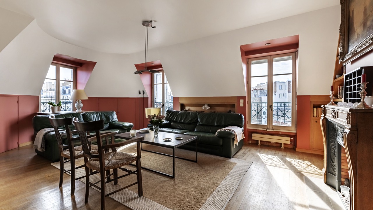 Photo of Livingroom in 16th Arrondissement