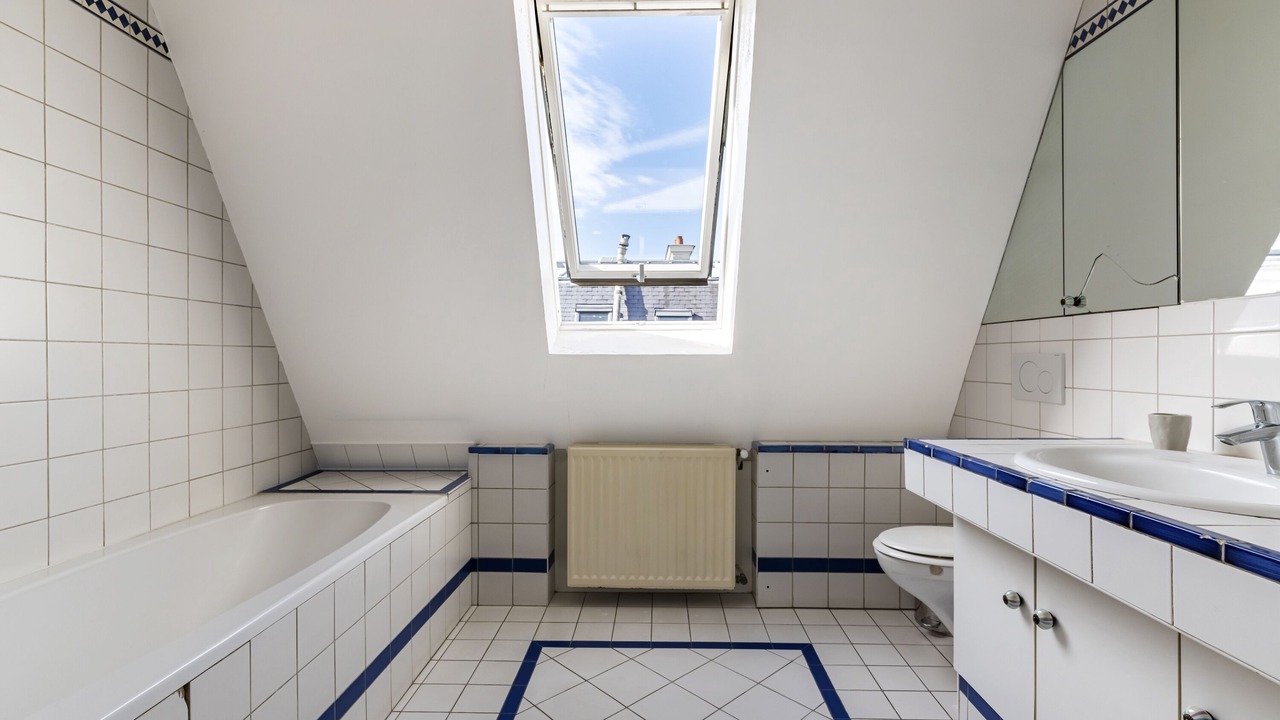 Photo of Bathroom in 16th Arrondissement