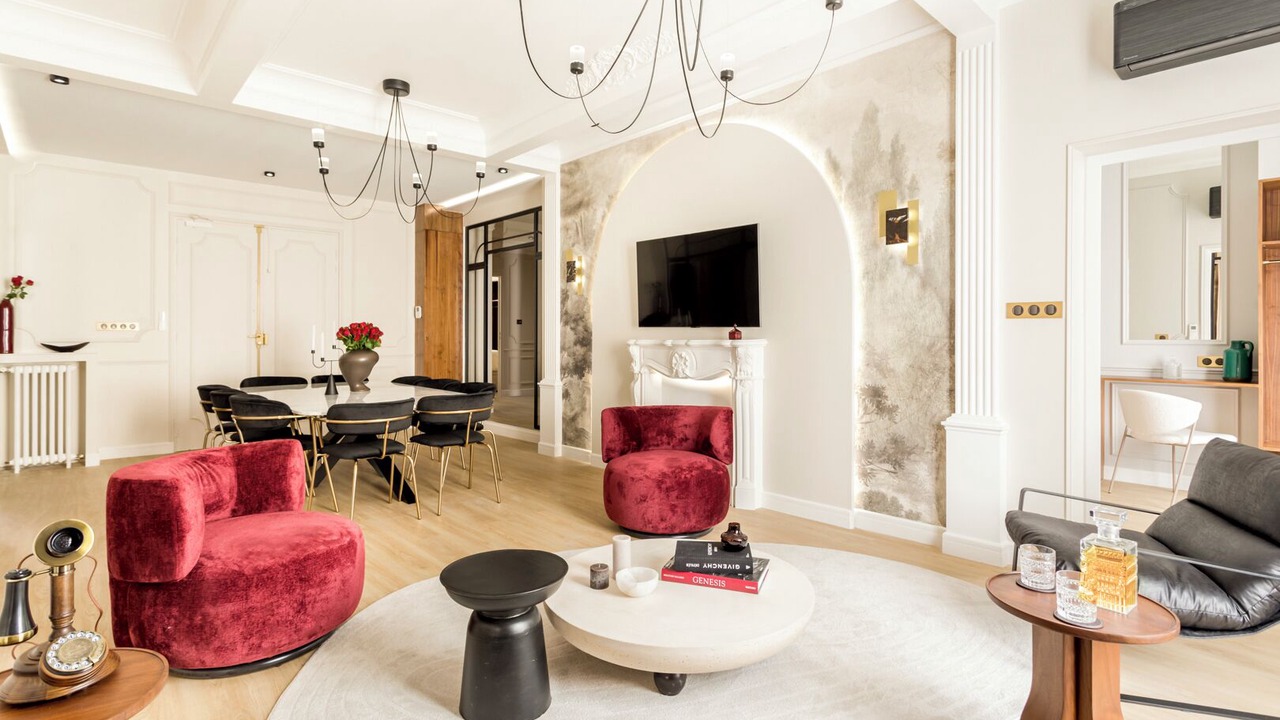 Photo of Livingroom in Chaillot