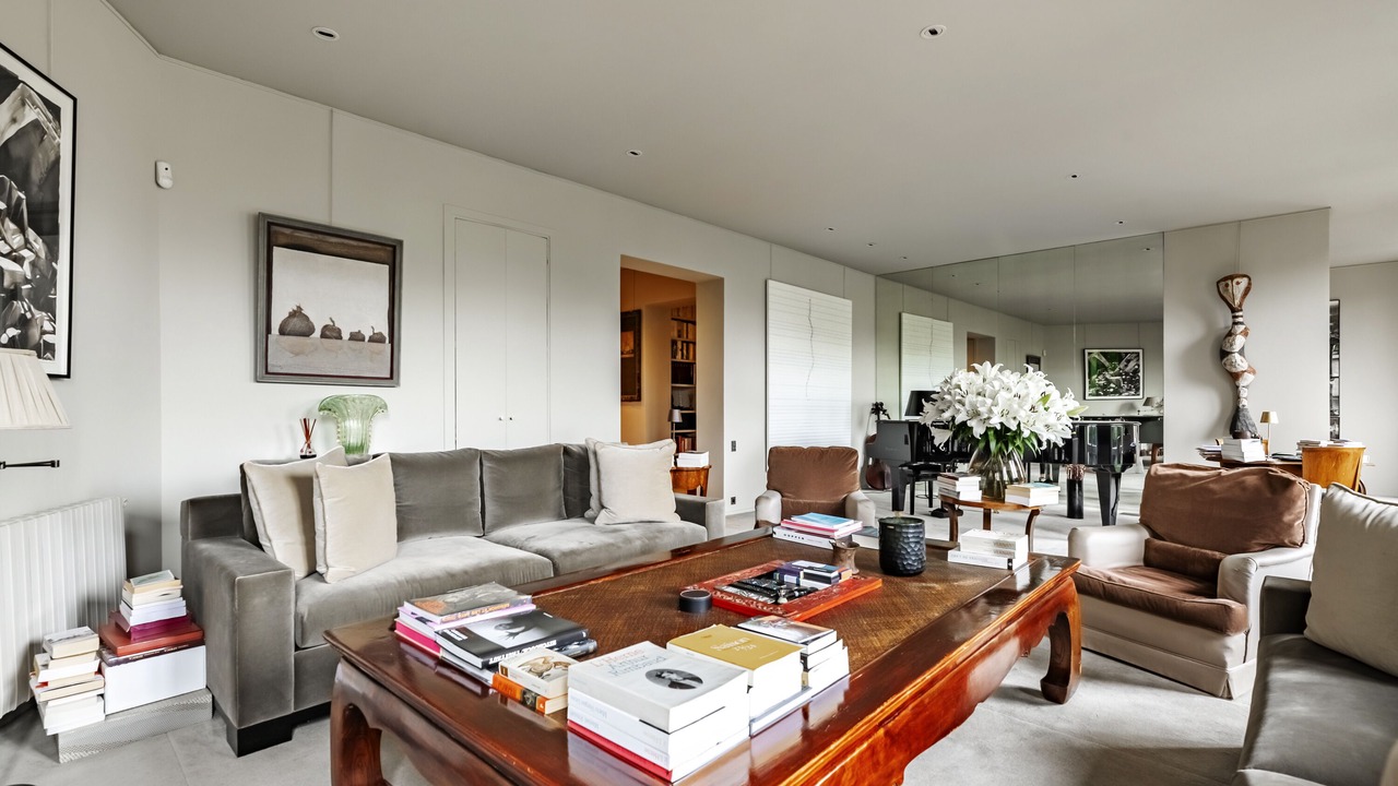 Photo of Livingroom in Chaillot
