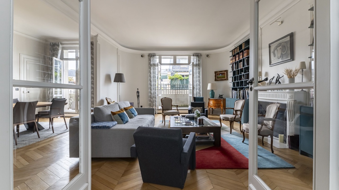 Photo of Livingroom in 16th Arrondissement