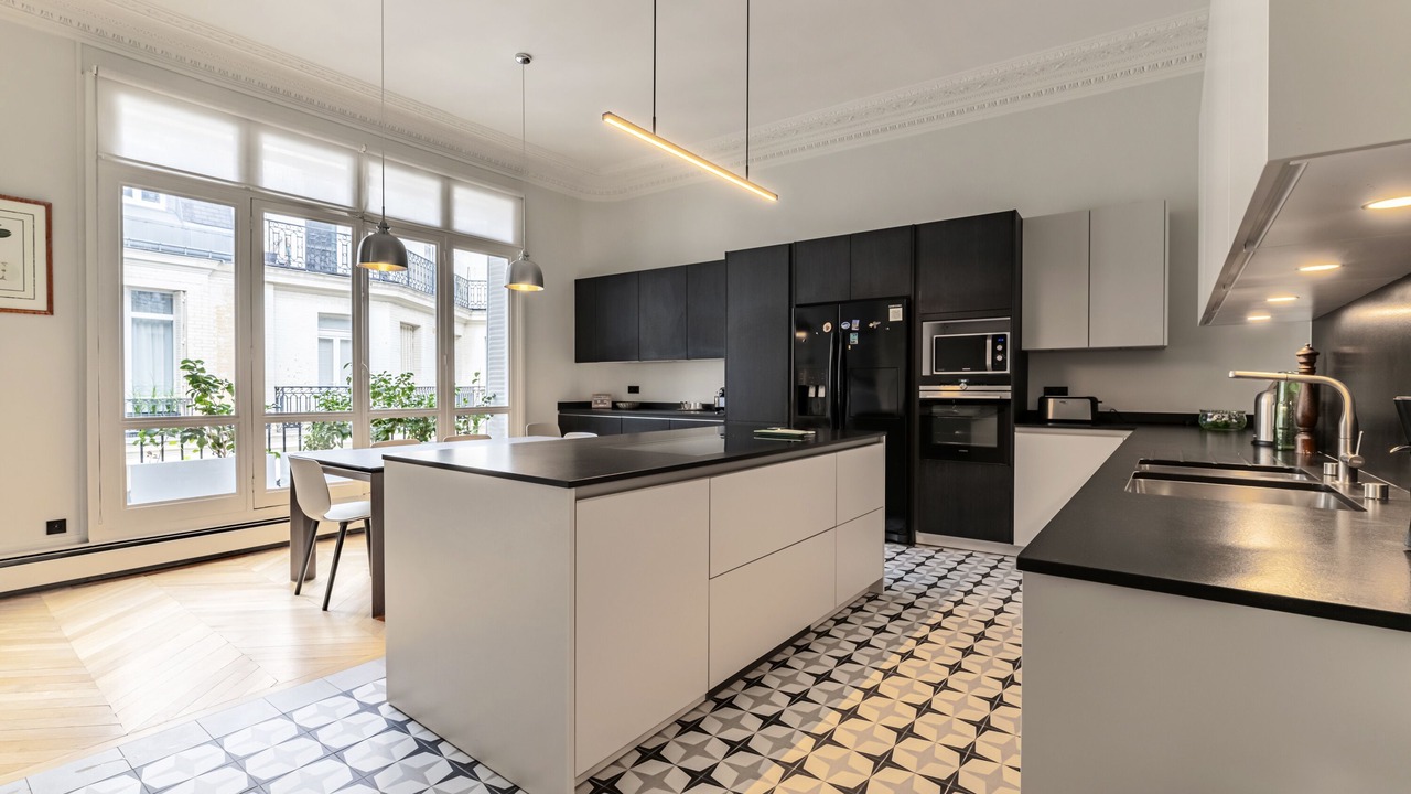 Photo of Kitchen in 16th Arrondissement