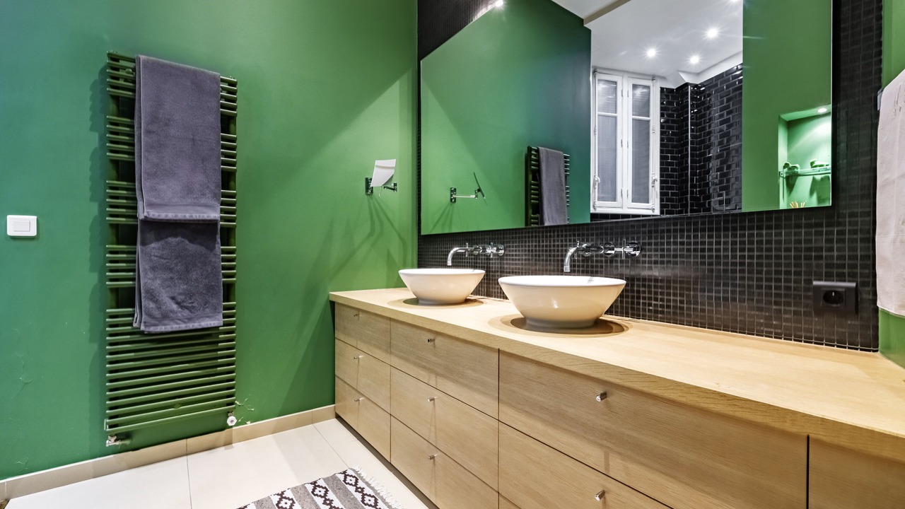 Photo of Bathroom in 16th Arrondissement