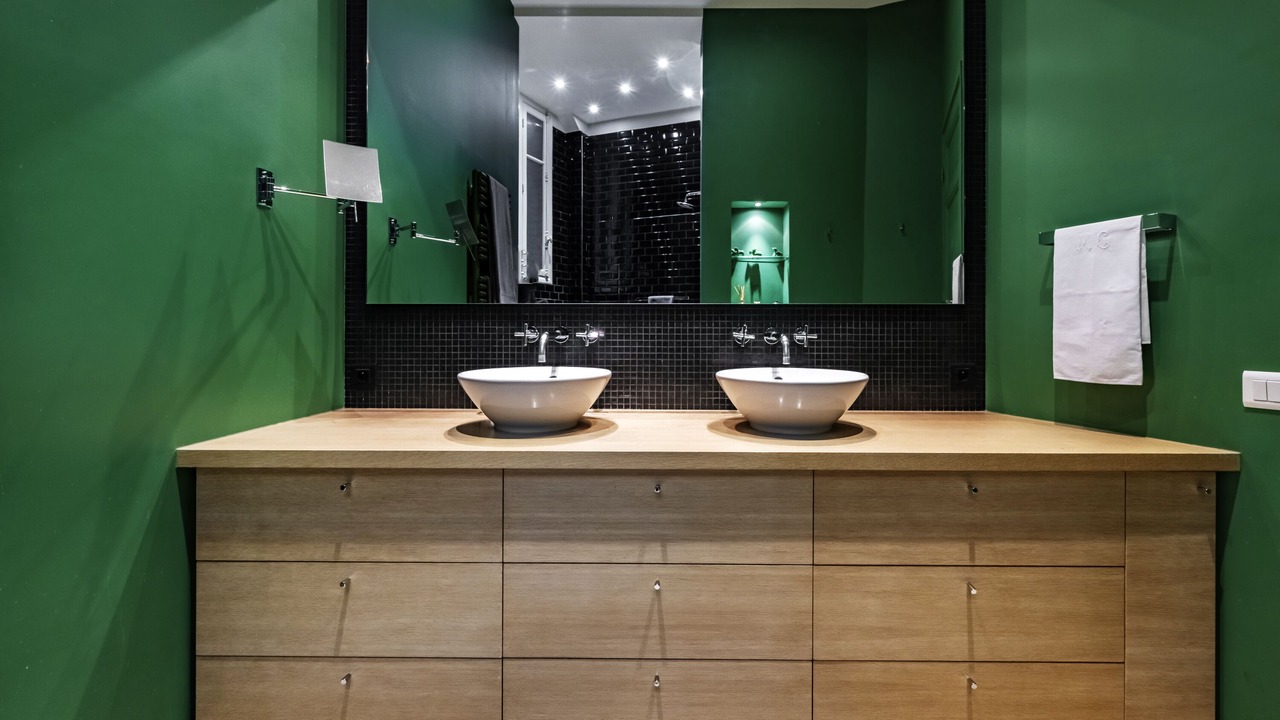 Photo of Bathroom in 16th Arrondissement