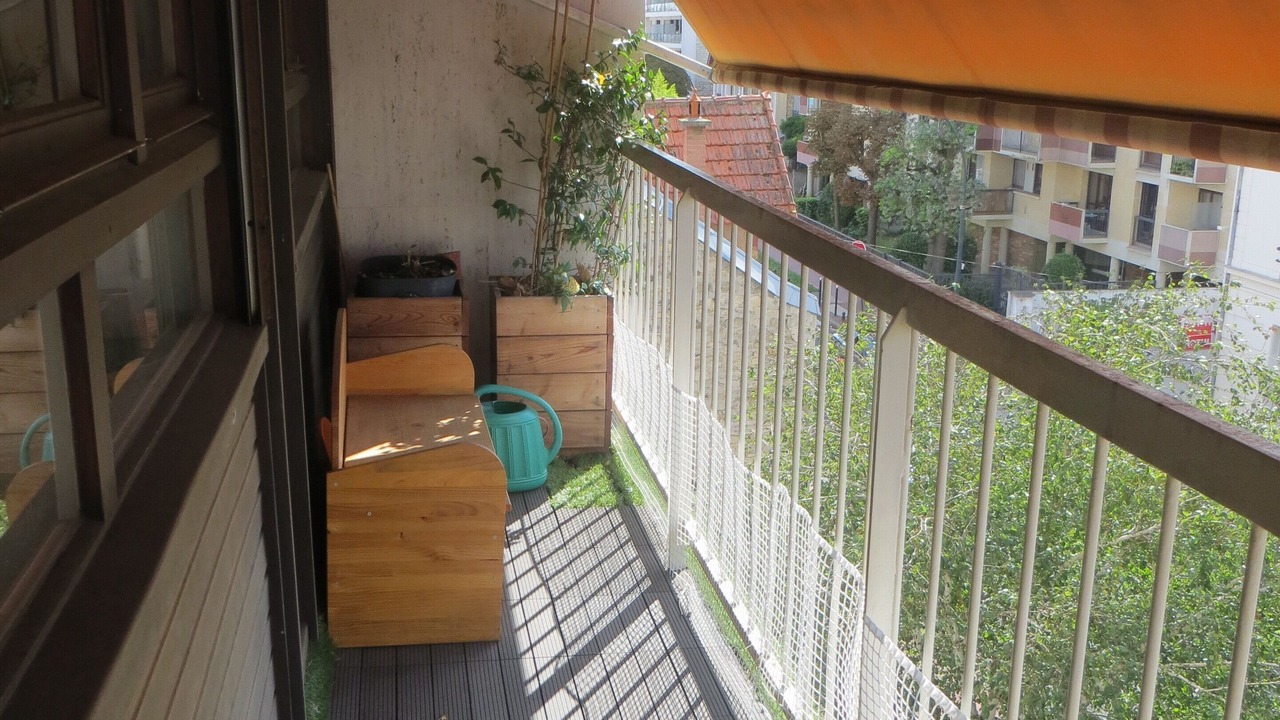 Photo of Outdoor in Adamville