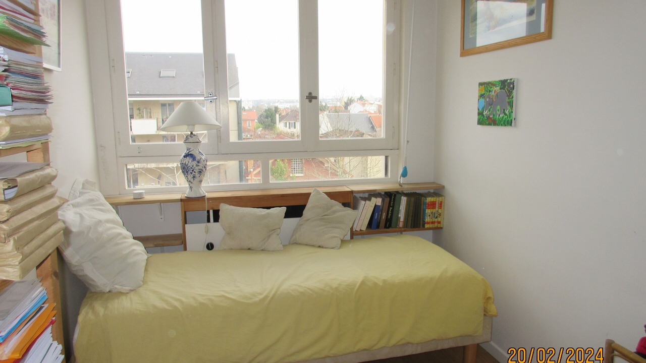 Photo of Bedroom in Adamville