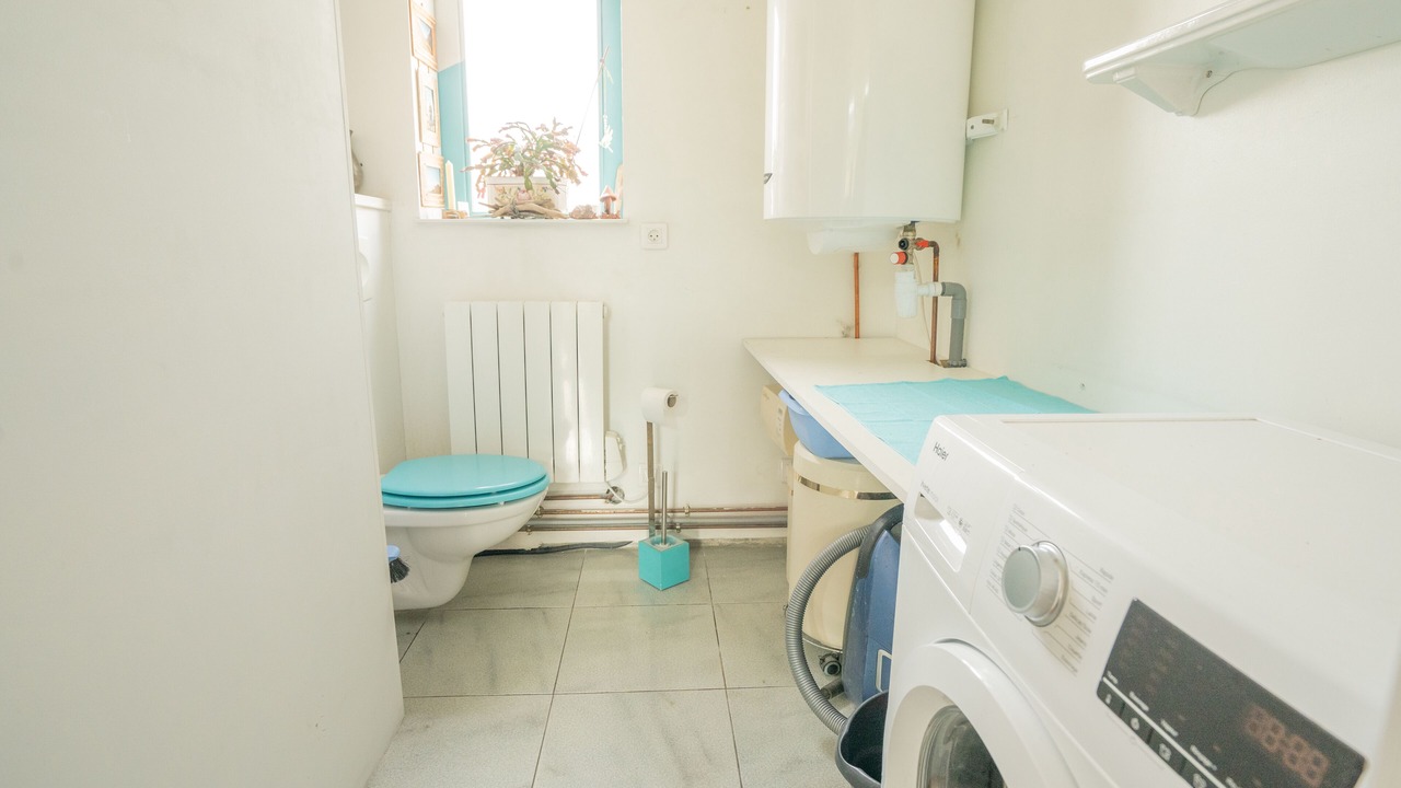 Photo of Bathroom in Adamville