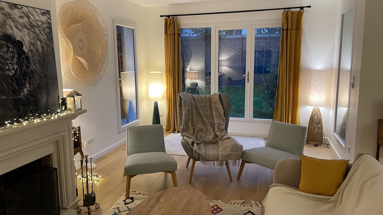 Photo of Livingroom in Rueil-Malmaison