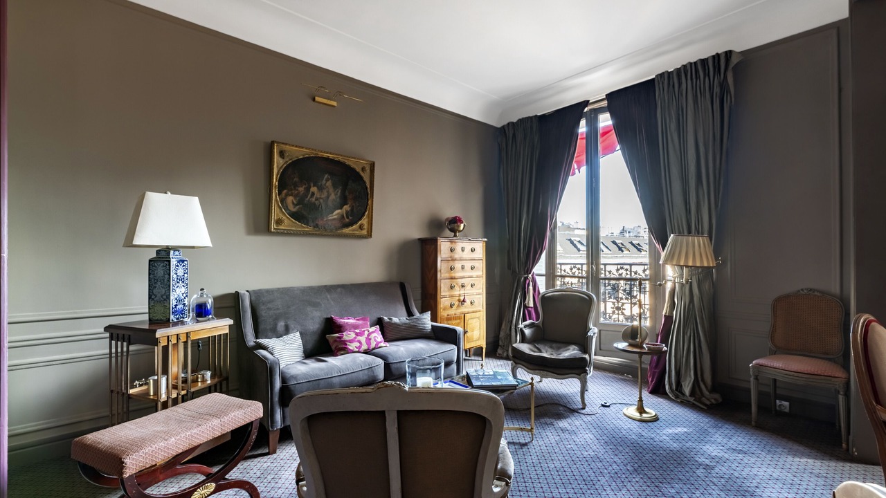 Photo of Livingroom in 16th Arrondissement